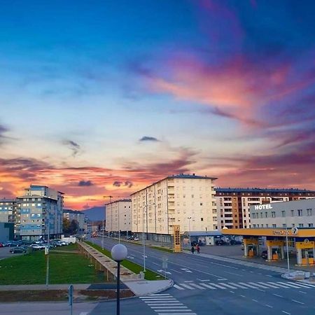 Omega Hotel Добой Екстериор снимка