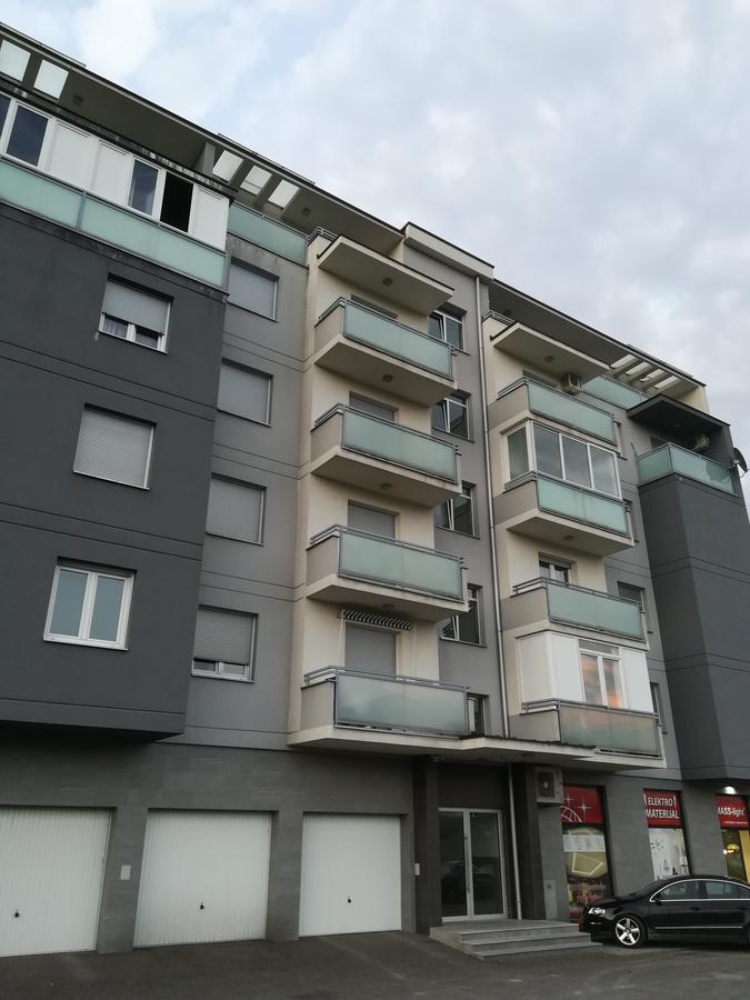 Omega Hotel Добой Екстериор снимка